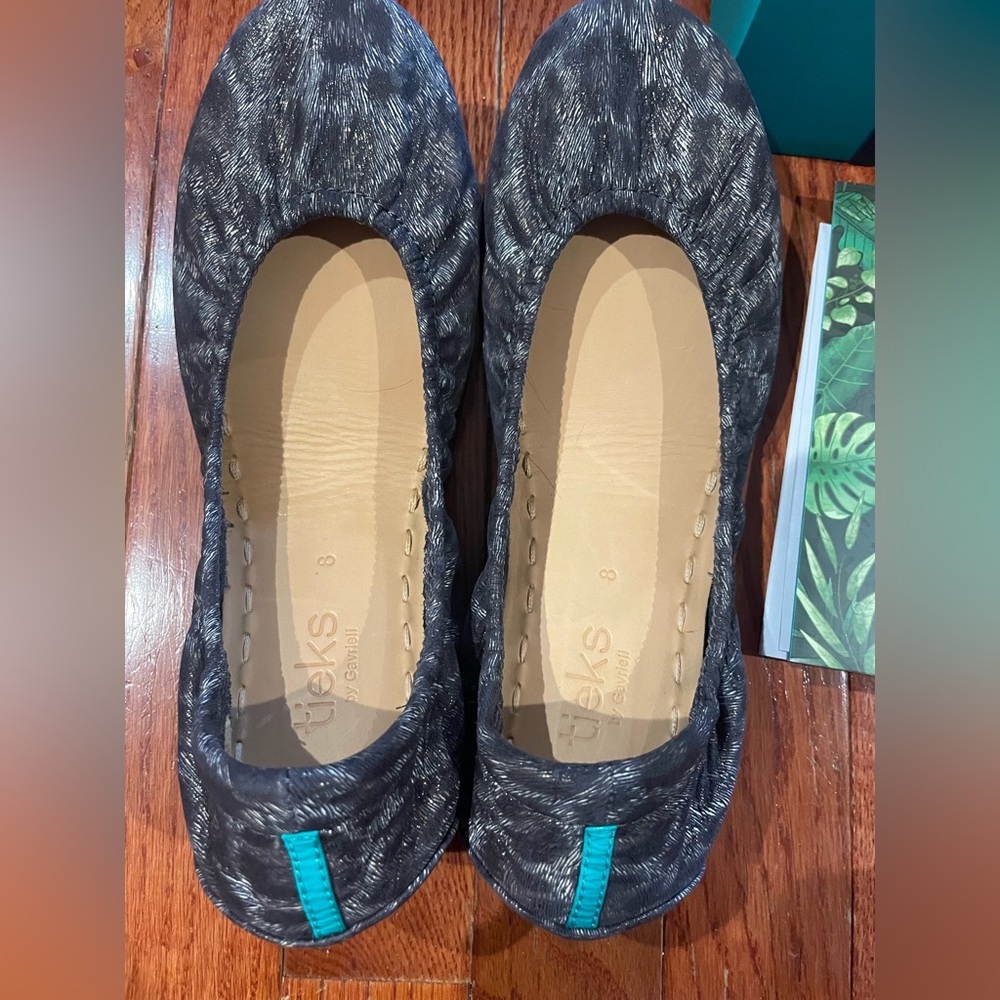 Black Leopard Tieks Black Friday Edition Size 8